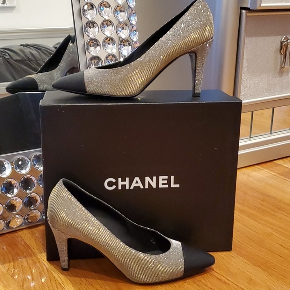Chanel Metallic Glitter Pointed Pumps SZ 41/9.5 - Picture 1 of 7